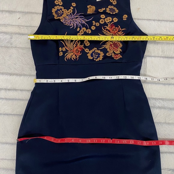 Vintage 90’s Andrea Jovine Navy Floral Embroidery Midi Sleeveless Dress Size 8 - Picture 8 of 17